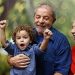 Familiares de Lula ficam incomodados com ação de PM em velório de neto