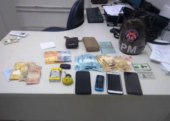 PM prende quatro pessoas acusadas da prática de estelionato