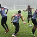 Vitória faz treino debaixo de chuva em preparação para o duelo contra o Botafogo-PB