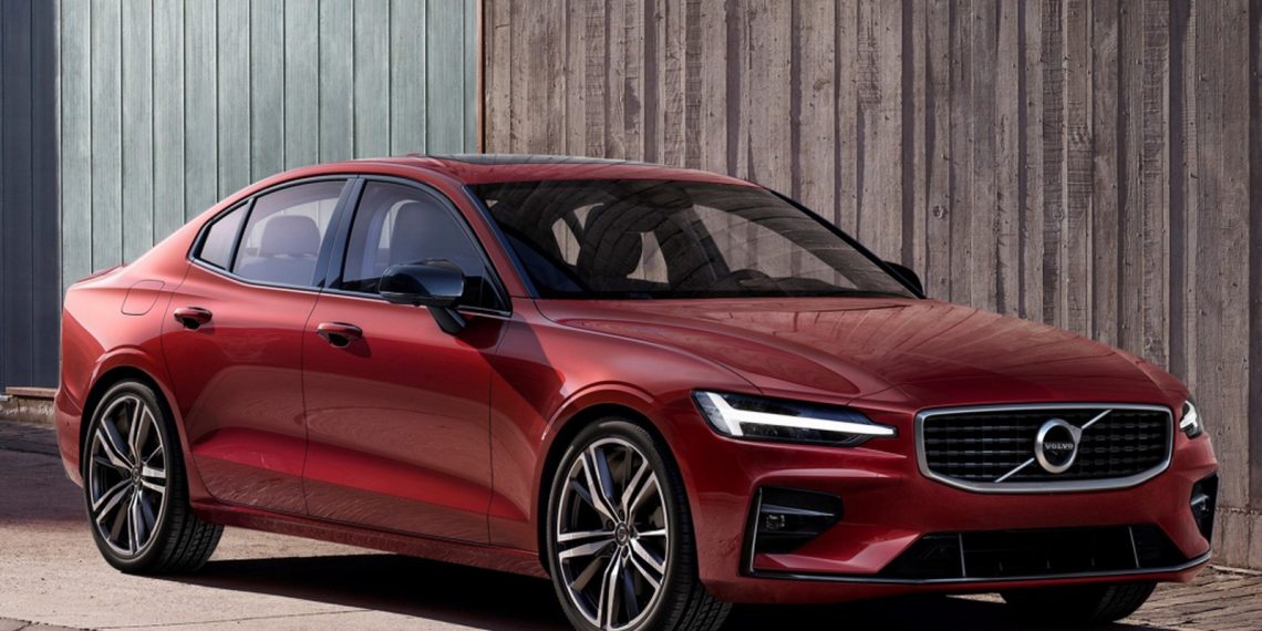 Volvo limitará velocidade máxima de seus carros em 180 km/h