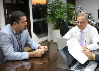 Na Assembleia Legislativa, Osni continua luta por policlínica regional em Serrinha