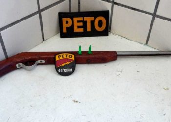 Mulher nega pedido de namoro e é morta a golpes de estilete; suspeito foi morto pela PM