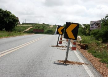 Seinfra sinalizou local de risco na BA 120, mas surgiu outro semelhante