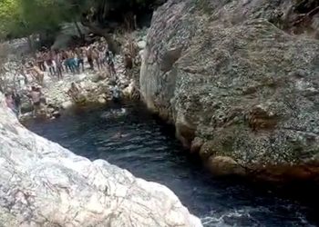 Jovem desaparece em águas de cachoeira na cidade de Jacobina