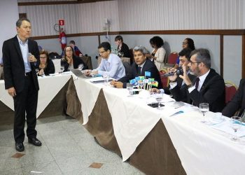 Estados e municípios se unem pela melhoria da aprendizagem no país