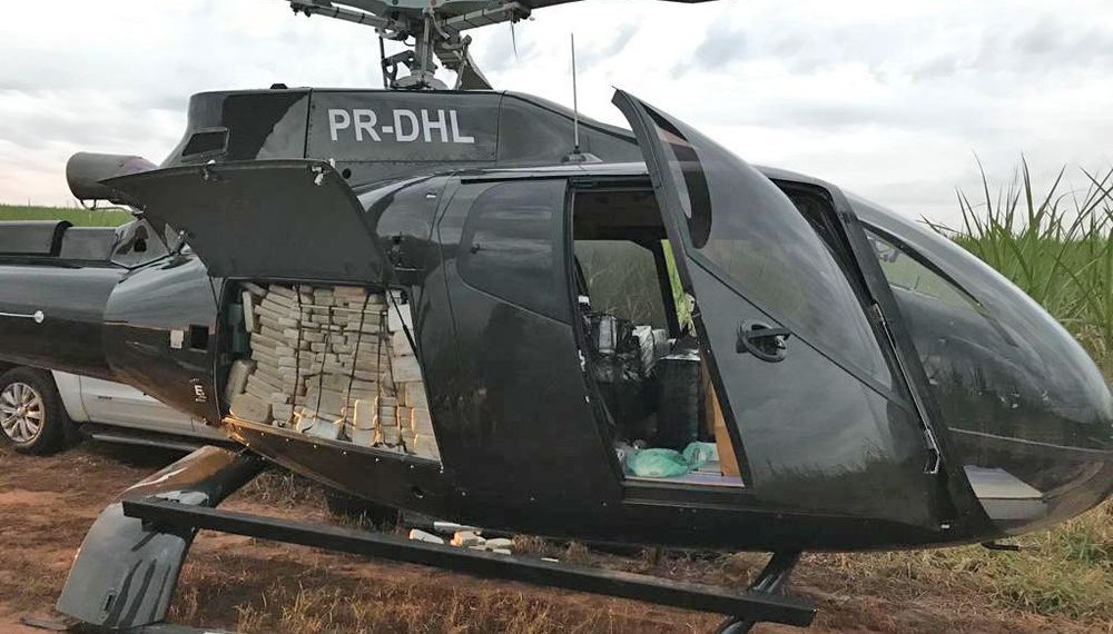 SP – PF apreende helicóptero de R$ 4 milhões com meia tonelada de cocaína