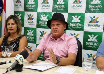 Durante coletiva a imprensa Zé Filho divulga programação do São João de Riachão do Jacuípe