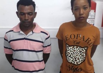 Moradores de Feira de Santana são presos em Serrinha em posse de droga e centenas de outros objetos