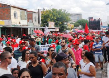 Dia do Trabalho – Milhares de trabalhadores (as) vão ás ruas de Riachão do Jacuípe em protesto contra Reforma da Previdência