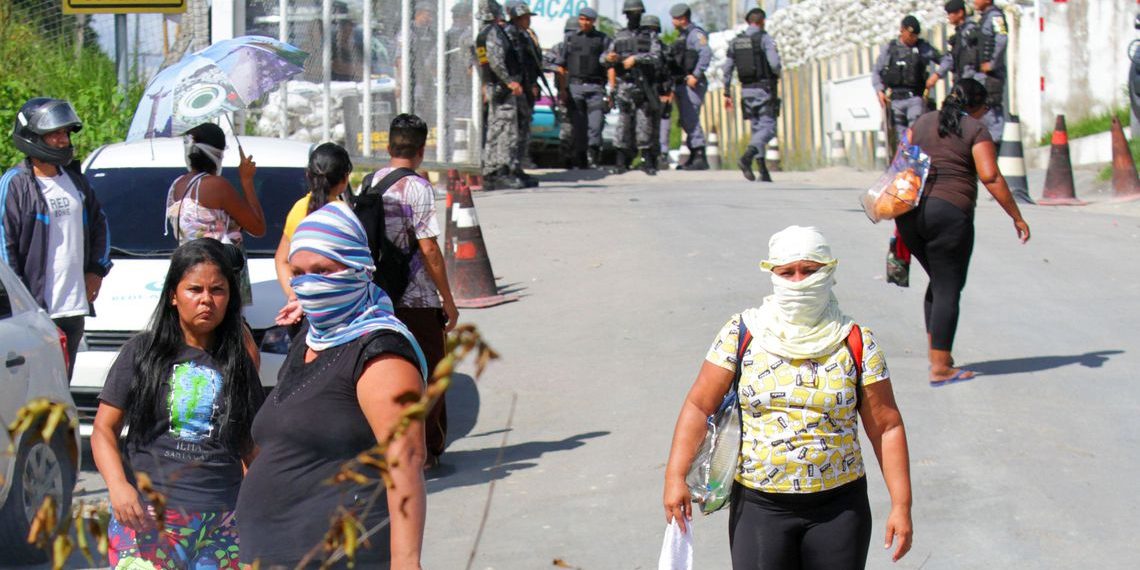AM – Governo confirma 42 novas mortes em presídios; total chega a 57