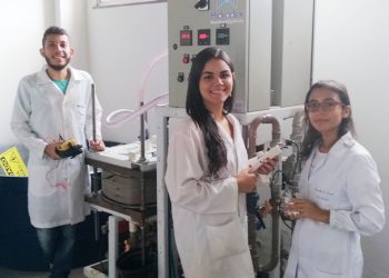 Estudantes baianos desenvolvem método para tratamento de água