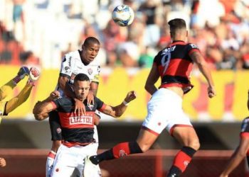 Série B – Vitória sai na frente, mas Atlético-GO marca de pênalti e empata