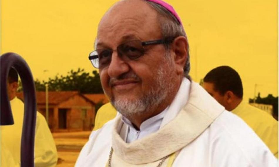 Bispo de Irecê e três seminaristas são assaltados quando retornavam de missa