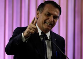 RJ – Bolsonaro chama empresários de ‘heróis’ e promete não ‘atrapalhá-los’