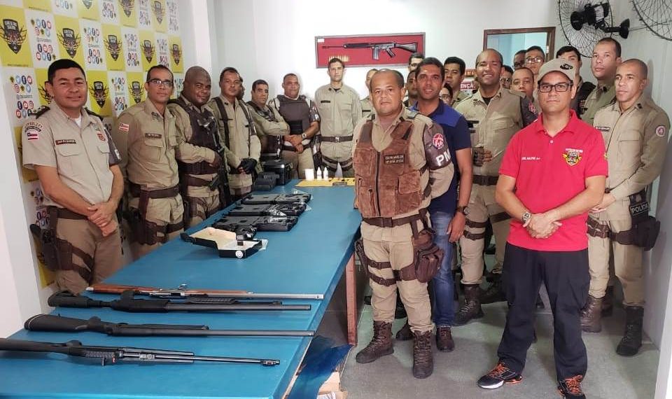 Policias militares do 16ºBPM participam de campeonato de tiros em Serrinha