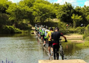 Milhares de ciclistas participam do IV Cicloturismo de Riachão do Jacuípe