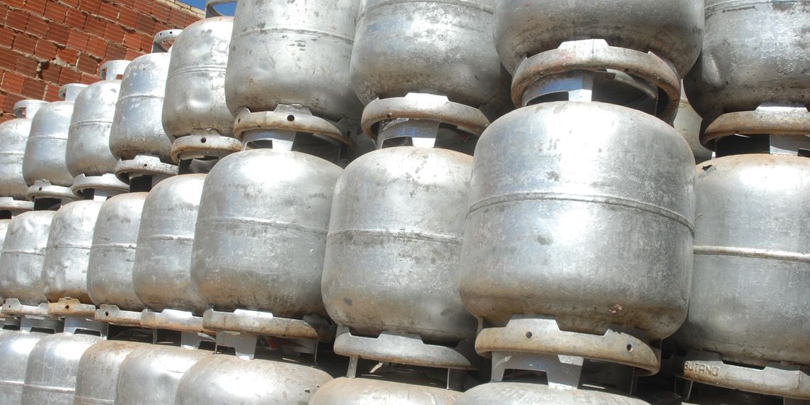 Petrobras reajusta gás de cozinha em 3,43% a partir de domingo