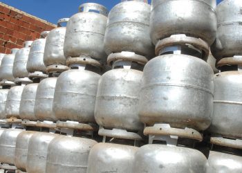 Petrobras reajusta gás de cozinha em 3,43% a partir de domingo