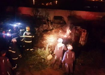 Incêndio atinge 17 carros em complexo policial de Vitória da Conquista