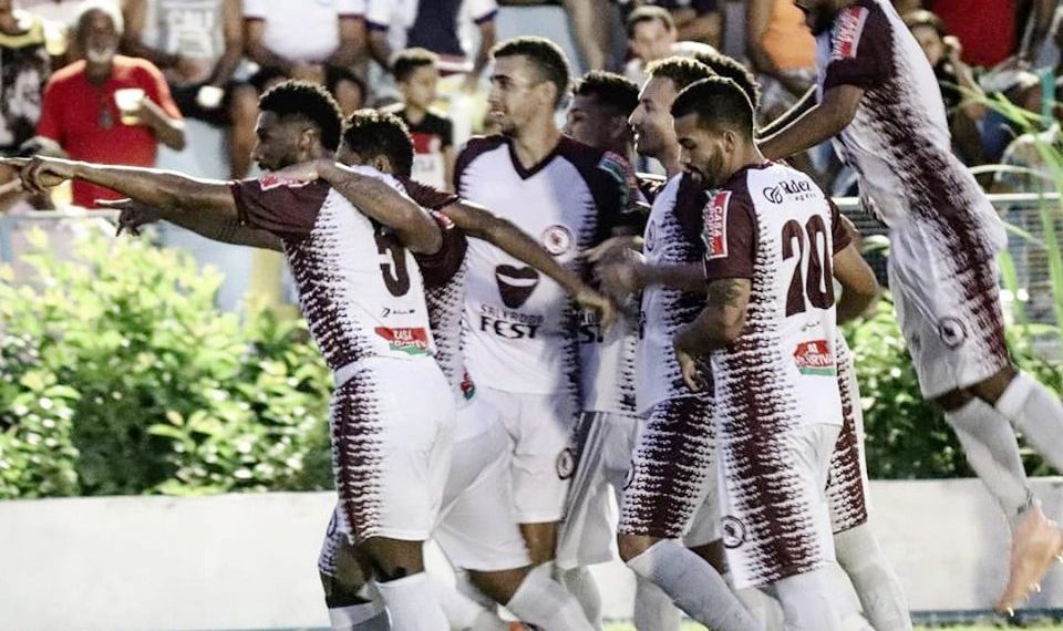 Série D -Jacuipense vence Vitória – PE e Flu de Feira bate Coruripe