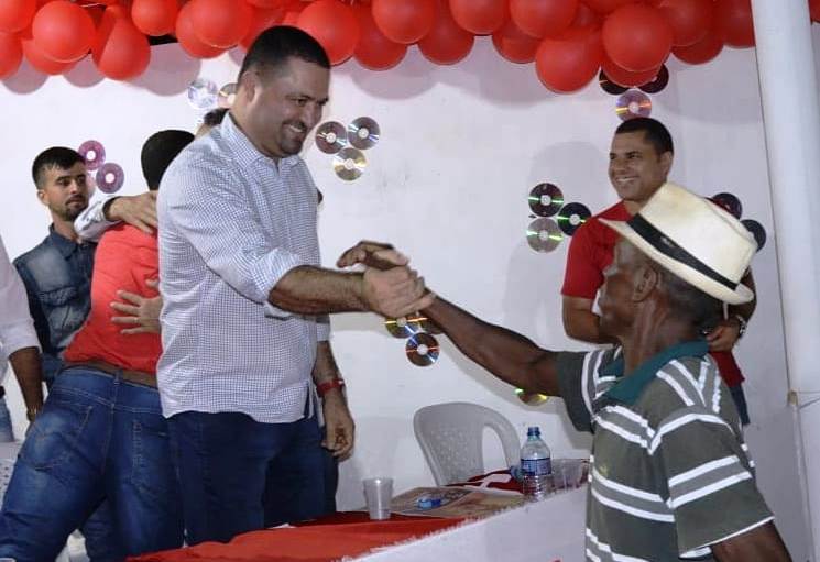 Deputado Osni cumpre agendas em Teofilândia e Serrinha