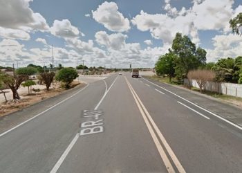 Motociclista morre após batida com carro na BR 407