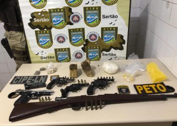 Quatro suspeitos de envolvimento com o tráfico de drogas morrem em confronto com a PM em São Félix