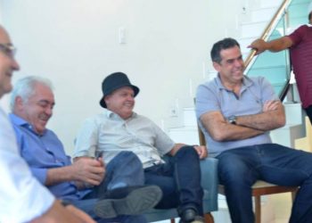 Riachão do Jacuípe I – Em clima de forró, prefeito Zé Filho entrega o Pelourinho totalmente revitalizado