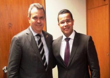 Com a presença de Carlos Lupi, PDT realiza encontro regional na Bahia; Araci está no roteiro