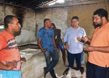 Aramari – Deputado Alex da Piatã visita comunidade Quilombola e garante apoio para melhorar as vendas dos produtos da agricultura familiar