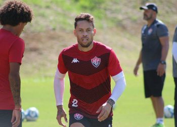 Série B – Martín Rodríguez e Baraka são regularizados e já podem estrear pelo Vitória