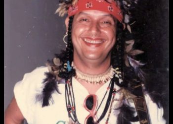 Morre Cacik Jonne, ex-guitarrista do Chiclete com Banana