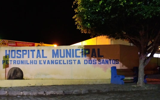 Homem morre após Veraneio com 12 pessoas capotar no limite entre Santaluz e Araci