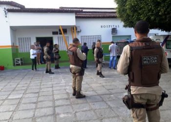 Retirolândia – Polícia Militar atende ao chamado de moradores para capturar assaltantes e recebida a tiros, revida e atinge um deles que vai a óbito