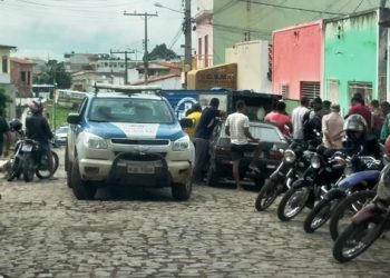 Homem mata o tio com golpes de barra de ferro