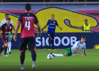 Série B – Parada para Copa América e estreia de novos jogadores não evitaram mais uma derrota do Vitória em casa