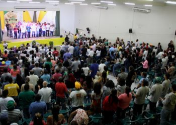 Autoridades elogiam FEIRAFES que cresce a cada ano mesmo com crise