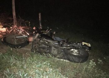 Motociclista morre ao colidir veículo em cerca de arame na BA 130