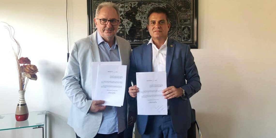 Eduardo Salles apresenta Indicação para universidades estaduais e federais da Bahia adotarem cotas regionais