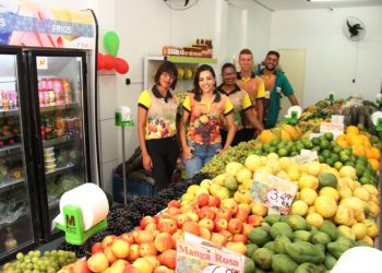 Rede de Hortifrúti Mundo da Melancia inaugura segunda loja em Coité