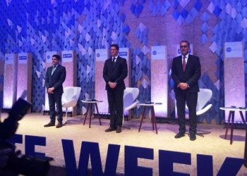 Ministro do Meio Ambiente é vaiado durante evento sobre o clima em Salvador