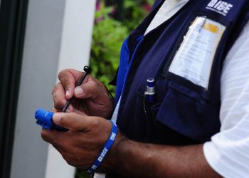 IBGE lança seleção para 2,6 mil vagas com salários de até R$ 3,1 mil