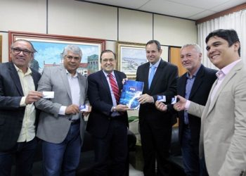 Governo da Bahia entrega Plano Plurianual Participativo 2020-2023 na Assembleia Legislativa
