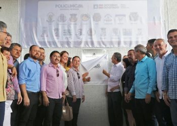 Em Jacobina, Rui entrega 12ª Policlínica Regional de Saúde