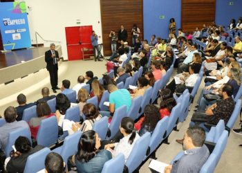 Secretaria da Educação do Estado promove encontro sobre o Programa Primeiro Emprego