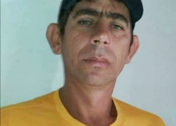 Homem é morto a facadas no centro da cidade de Várzea da Roça