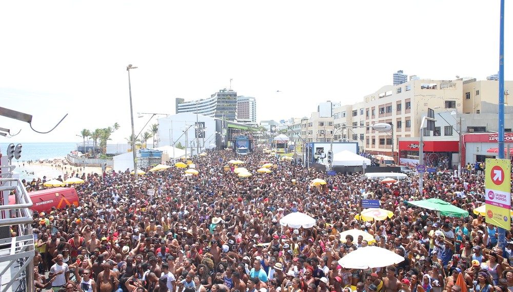 Salvador – Projeto de lei que proíbe tradicional arrastão da quarta de cinzas no carnaval é aprovado