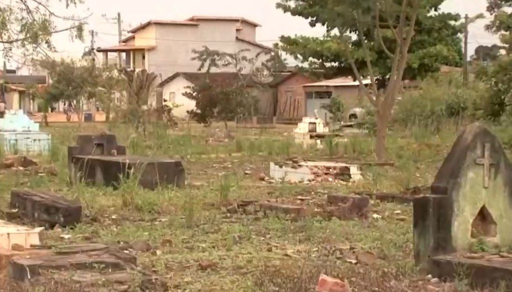 Desativado há 19 anos, cemitério será transformado em praça pública