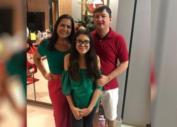 Menina ganha na Justiça direito de ter nomes de duas mães e dois pais na certidão de nascimento