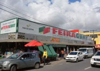 Associação de camelôs pede fechamento do Feiraguai; categoria diz que ‘praça é do povo’